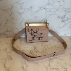 正規品 CHARLES & KEITH フラワー ショルダーバッグ