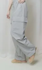 パラシュート カーゴパンツ
