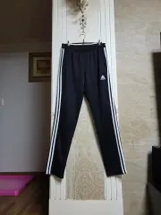 0428 ) アディダス トレーニングウェア パンツ (男女兼用)