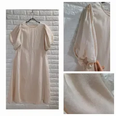 * シャーリングスリーブ ロング丈ワンピース