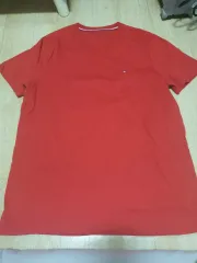 トミーヒルフィガー vネック 半袖Tシャツ レッド 新品