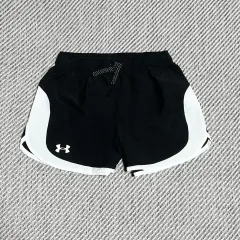 XS アンダーアーマー 黒/白 ウィメンズ ポリ ショートパンツ