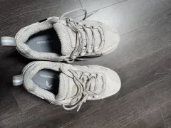 THE NORTH FACE(ザノースフェイス) レディース スニーカー ベージュ 240