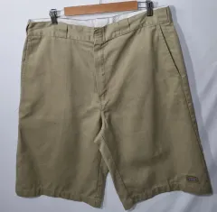 34 ） DICKIES(ディッキーズ) ベージュ チノ ハーフパンツ