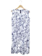 BCBG 花柄ノースリーブフレアワンピース - メルカリ