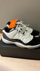 NIKE(ナイキ) ジョーダン 11 コンコルド ロー 250