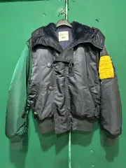 ALPHA INDUSTRIES(アルファ インダストリーズ) x LACOSTE(ラコステ) n2b ジャケット 105