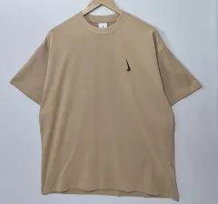 L （ 100 ） Nike(ナイキ） X ヴィリアン・エリゼ ベージュ 半袖Tシャツ