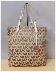 MICHAEL KORS(マイケル・コース) シグニチャー ジャガード ショルダーバッグ （ 20 %セール)