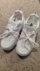 ** (新品) 女性用スニーカー ( 240 ）