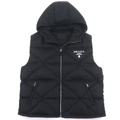 23年製PRADA プラダ ダウンベスト キルティング SGB804 Mサイズ - メルカリ