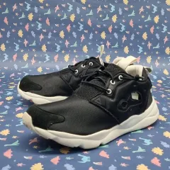 リーボック フューリーライト CTM スニーカー 235