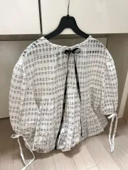 ラッキーシュエトゥ フリル ビック襟 パフ 袖 リボン ベビードール ブラウス チェック シースルー