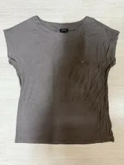 エンポリオアルマーニ Tシャツ