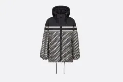 ディオール リバーシブル パファー ダウン