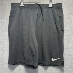 Nike(ナイキ） メンズ スウッシュ ドライフィット ハーフパンツ xl