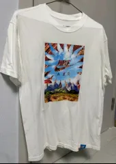 Nike(ナイキ） 半袖Tシャツ m (コンディション中)