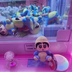 レアな恐竜クレヨンしんちゃん劇場版ぬいぐるみキーホルダー出品