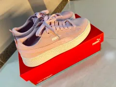 プーマ ピンク スニーカー (カラー きれいです)