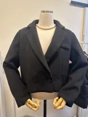 黒 クロップド キルティングジャケット