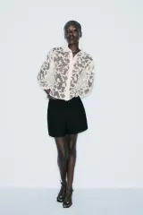 ZARA ザラ エンボス フラワー トップス レース ブラウス シャツ S タグ付き新品