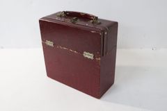 Item thumbnail for item 6c10e664-8516-4ac6-bab1-0ee450b85189