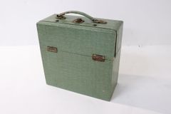 Item thumbnail for item b2abdcf0-a8d5-4f1a-9450-2e35f5ea0d1c