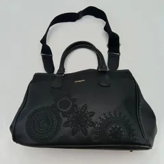 Desigual デシグアル ハンドバッグ ショルダーバッグ ブラック 黒 2way マンダラ模様 花柄 刺繍 レザー おしゃれ お出かけ HBK10-10