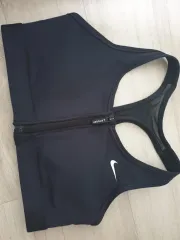 ナイキ ジップアップスポーツブラトップ 85