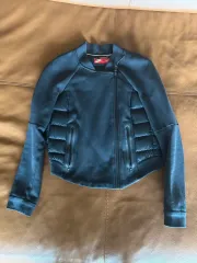 ナイキ エアロロフト レディース ランニングジャケット