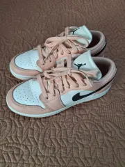 230 NIKE ジョーダン1 ロー レディース スニーカー 0719