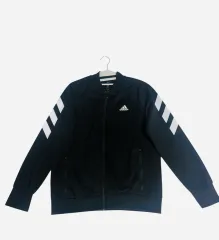 アディダス 正規品 ブラック ジップアップ (サイズ 160 / レディース S M 可能)