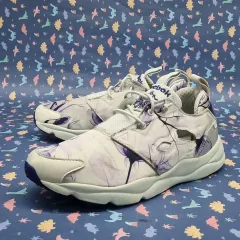 リーボック フューリーライト グラフィック レディーススニーカー 240