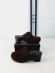 Crocs クロックス サラ スウェード klogg クロッグ ブラウン w7