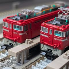 Item thumbnail for item 42aa19a0-8fd5-48e5-a124-c6b9037ba406