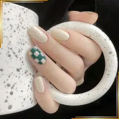 【新品】 24枚入り 白い?のチェック柄ネイル ネイルチップ,結婚式、パーティ、休日、デート、プロム、日常生活に使用できます 0