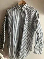 H&M ブルー ストライプ シャツ