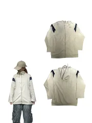 adidas(アディダス) ベージュ ロゴ フード付き ジップアップパーカー ジャージ