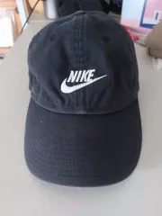ナイキ ブラック ベースボールキャップ