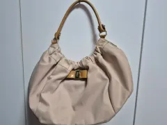 Ferragamo(フェラガモ) 正規品 トートバッグ 販売