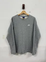 (105)NIKE ロゴ 裏起毛パーカー