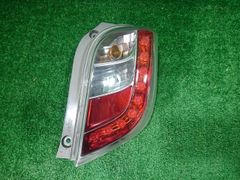 ダイハツ ミライース LA350S左ヘッドライト 81170-B2670中古美品