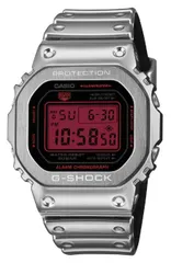 カシオ Gショック 海外モデル メタルフェイス GM-5600YRA-8 新品