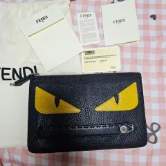 フェンディ モンスター セレリア クラッチバッグ