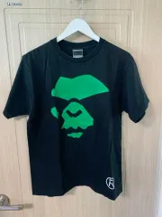 og A BATHING APE(アベイシングエイプ) シングルステッチ グラフィック Tシャツ