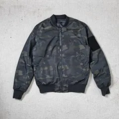ALPHA INDUSTRIES(アルファ インダストリーズ) カモフラ Ma1 リバーシブル ブルゾン