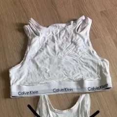 カルバン・クライン スポーツブラ L ホルターネック ノースリーブ レイヤード ノースリーブ ボディ プロフィール