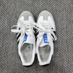 アディダス samba 白