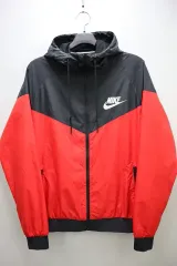 NIKE Nike(ナイキ） フード ウィンドブレーカー ジャケット 春秋用 ツートン