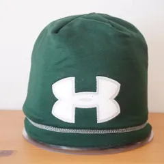 UNDER ARMOUR　メンズ　緑色　ニット帽　キャップ　帽子　サイズ５６cm〜５９cm　[[2.2.]]